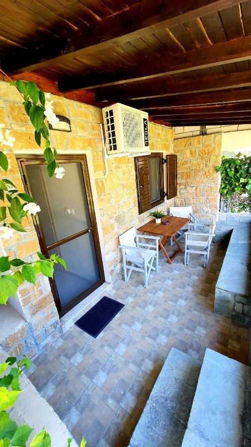 Ferienwohnung Katina'S House Vourvourou Exterior foto